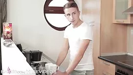 Pikkuhousut seksi vi ...