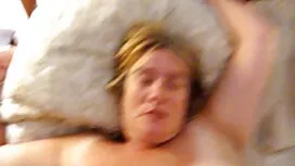 Hän seksiä opiskelij ...